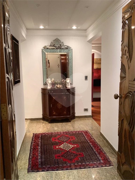 Apartamento na Mooca com 244 metros