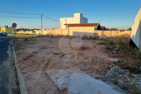 Terreno de esquina 342m² no Jardim das Palmeiras 2 – Ibaté/SP