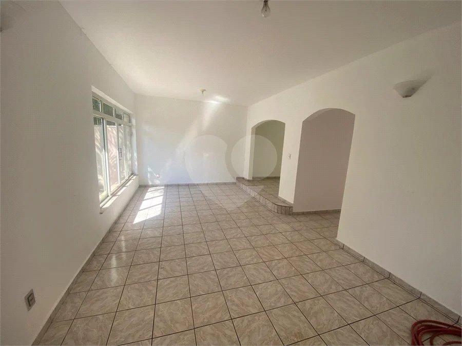 CASA TÉRREA NO CENTRO DE MOGI DAS CRUZES 193 m2— RESIDENCIAL OU COMERCIAL, 3 quartos ,1.200.000,00