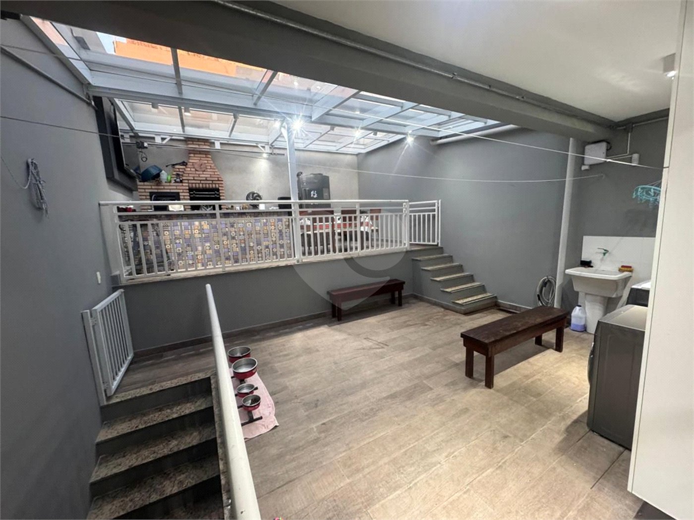 Casa à Venda com 225m² – Ampla e Bem Localizada - Estuda permuta.