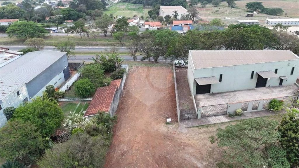 TERRENO 562 M² EM ATIBAIA, PARA USO COMERCIAL E INDUSTRIAL, EXCELENTE LOCALIZAÇÃO