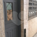 Térrea 02 dormitórios, localização privilegiada. Próximo a tudo