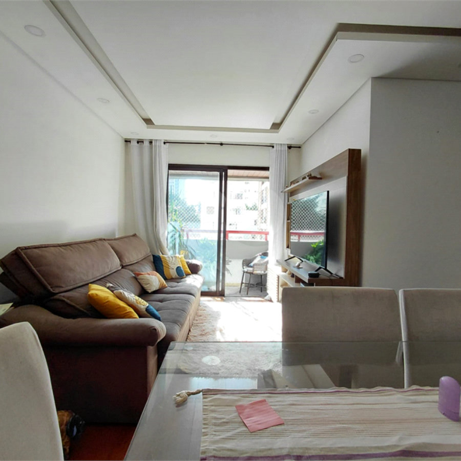 Imóvel de 85m² 2 quartos grandes e 1 menor, sala de 2 ambientes, piscina 1 vaga de garagem Perdizes