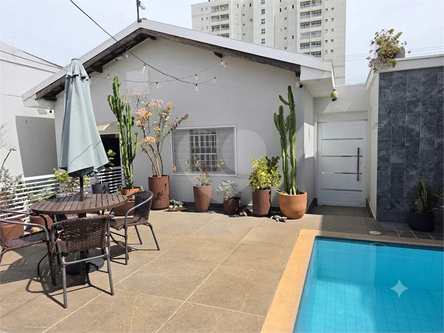 Casa térrea 3 dormitórios com piscina e área Gourmet à venda São Carlos