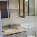 Apartamento de 2 quartos mobiliado à venda no Paraíso
