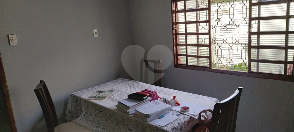 Casa Térrea para venda.