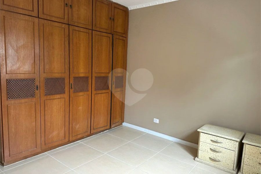 Casa para locação e venda 250m² - Vila Guarani.