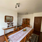 Casa Térrea com 3 suítes, sendo 1 suíte master.
