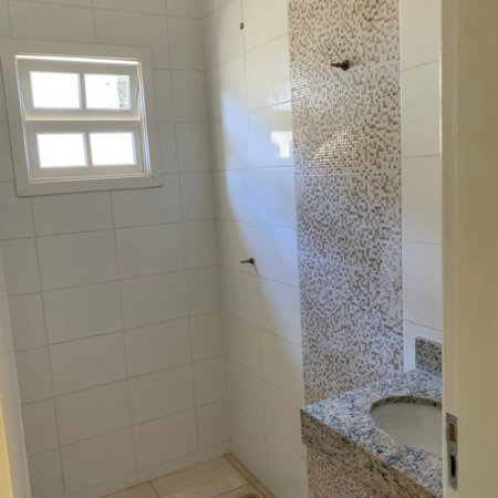 Casa à venda com 2 quartos, sendo 1 suíte, em Nova Itanhaém, Itanhaém - SP