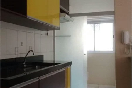 Apartamento à venda com 2 quartos em Jardim Ísis, Cotia - SP