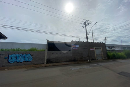 Terreno no Núcleo Res. Silvio Vilari