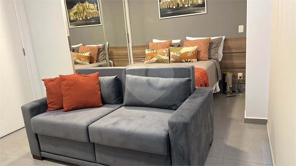 Apartamento com 29m² e 1 vaga na região da Bela Vista em São Paulo - SP.