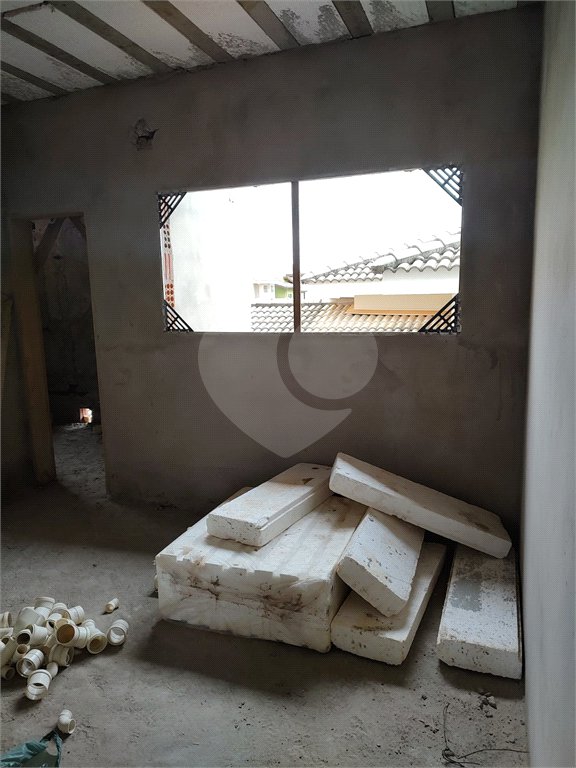 Sobrado no condomínio Village Damha II
