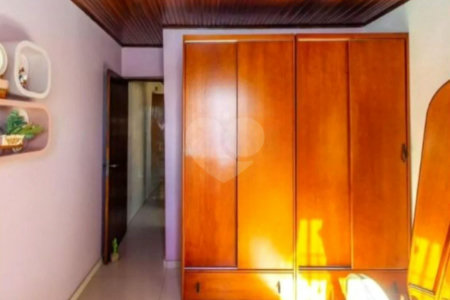 Casa com 110m², 4 quartos, sendo 1 suíte, 1 garagem, à venda em Sapopemba