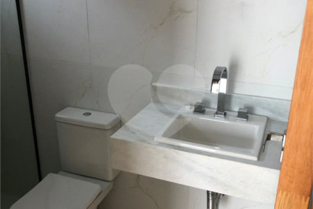 Casa à venda com 3 suítes no condomínio Parque Faber IV, São Carlos - SP