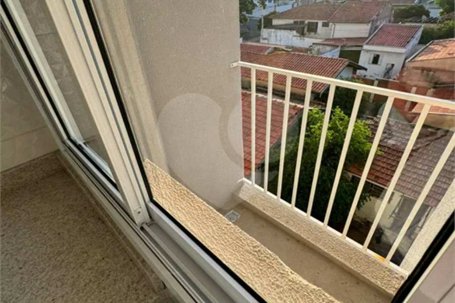 Vende-se apartamento no Edifício Residencial Flor do Ipê