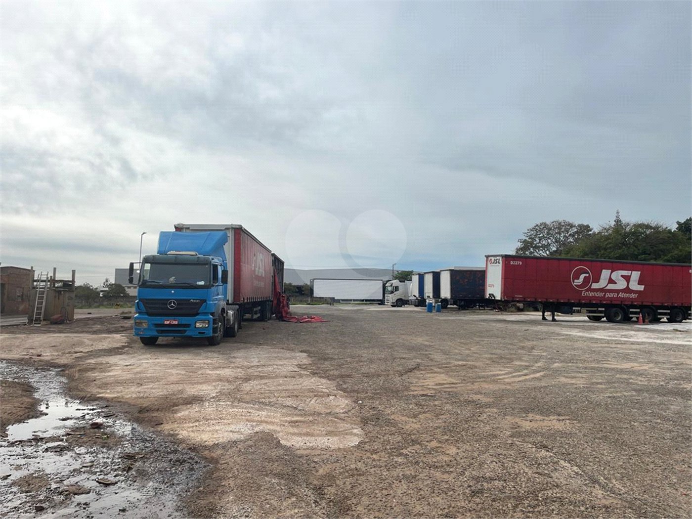Área de terra a Venda na Margem da Rodovia Washington Luiz KM/230 - São Carlos/SP