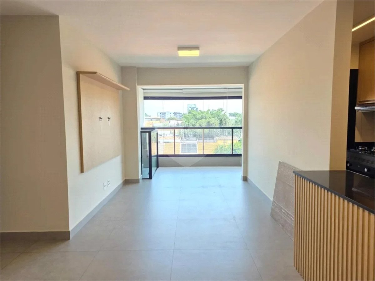 APARTAMENTO PRÓXIMO AO METRÕ SÃO JUDAS - 3 DORMITÓRIOS