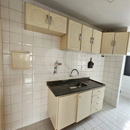 Apartamento à Venda com 75m² - Cambuci