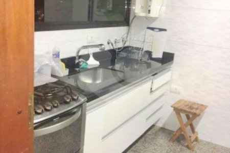AMPLO APARTAMENTO A VENDA NA REGIÃO DA MOOCA COM EXCELENTE ACABAMENTO