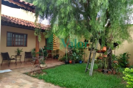 Sobrado á venda no Residencial Jardim Brasil