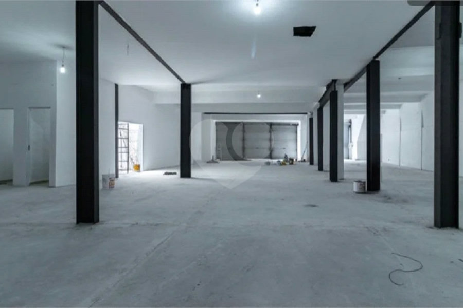 Salão Comercial Todo Reformado com 420m² Jaçanã!!!