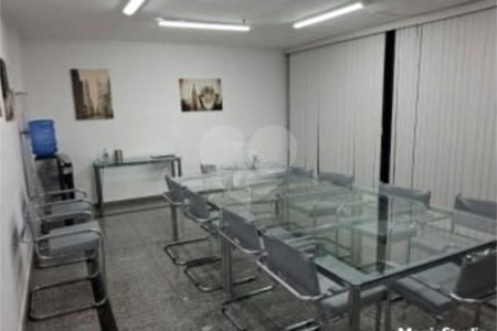 Sala comercial com 38m², 1 vaga de garagem, à venda na Vila Mariana
