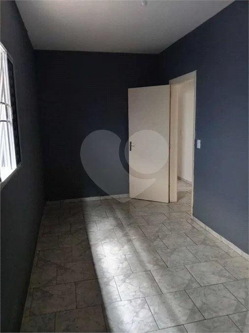 Casa com 2 dormitórios para alugar, 90 m²- Jardim Villaça - São Roque/SP