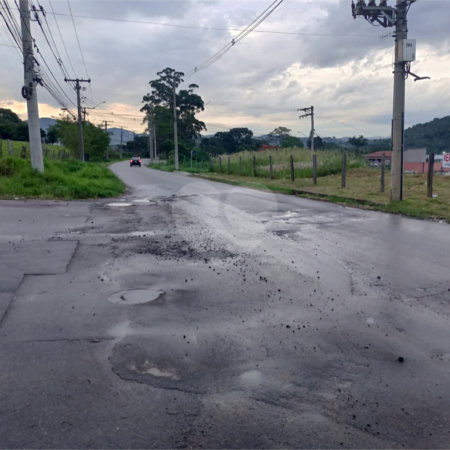oportunidade ,terreno na av. mathias Lopes