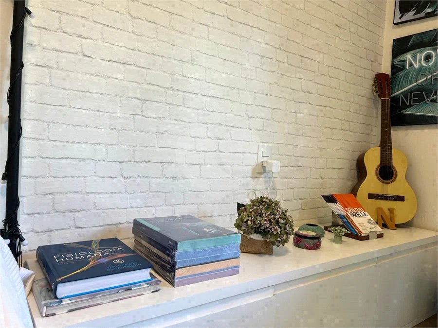 Casa dos Sonhos em Condomínio São Francisco, 3 Suítes, Piscina com Spa e Energia Fotovoltaica