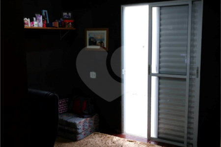 Casa térrea para venda ou locação no Jardim São Carlos V