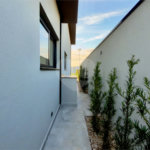 Casa térrea 3 dormitórios (3 suítes), espaço gourmet, piscina, 2 vagas garagem, condomínio fechado com ampla área lazer