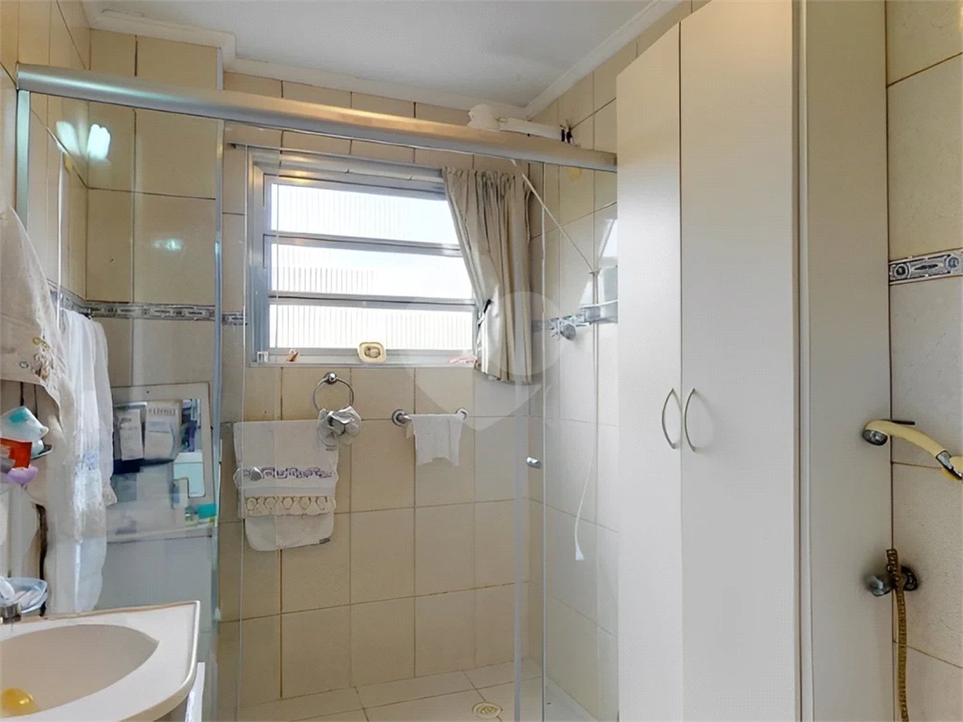 Apartamento à venda na Aclimação de 65 metros quadrados, com 2 dormitórios 1 vaga