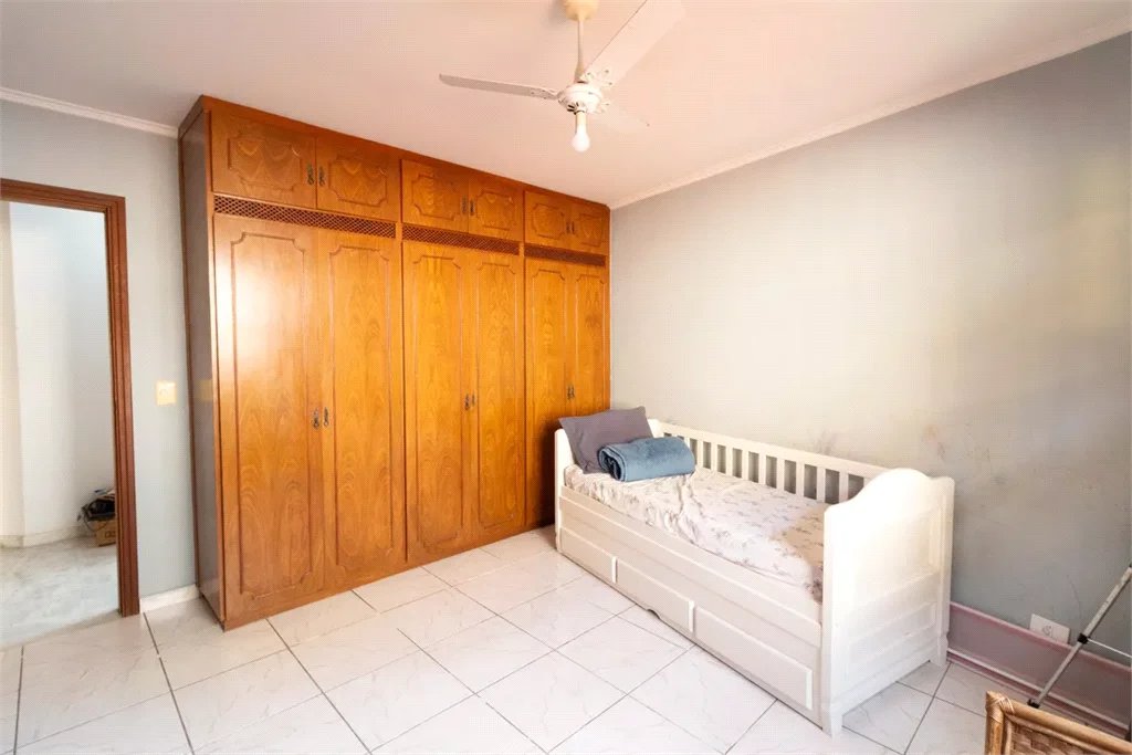 Sobrado à venda com 4 quartos, sendo 2 suítes,  em Butantã, São Paulo, SP