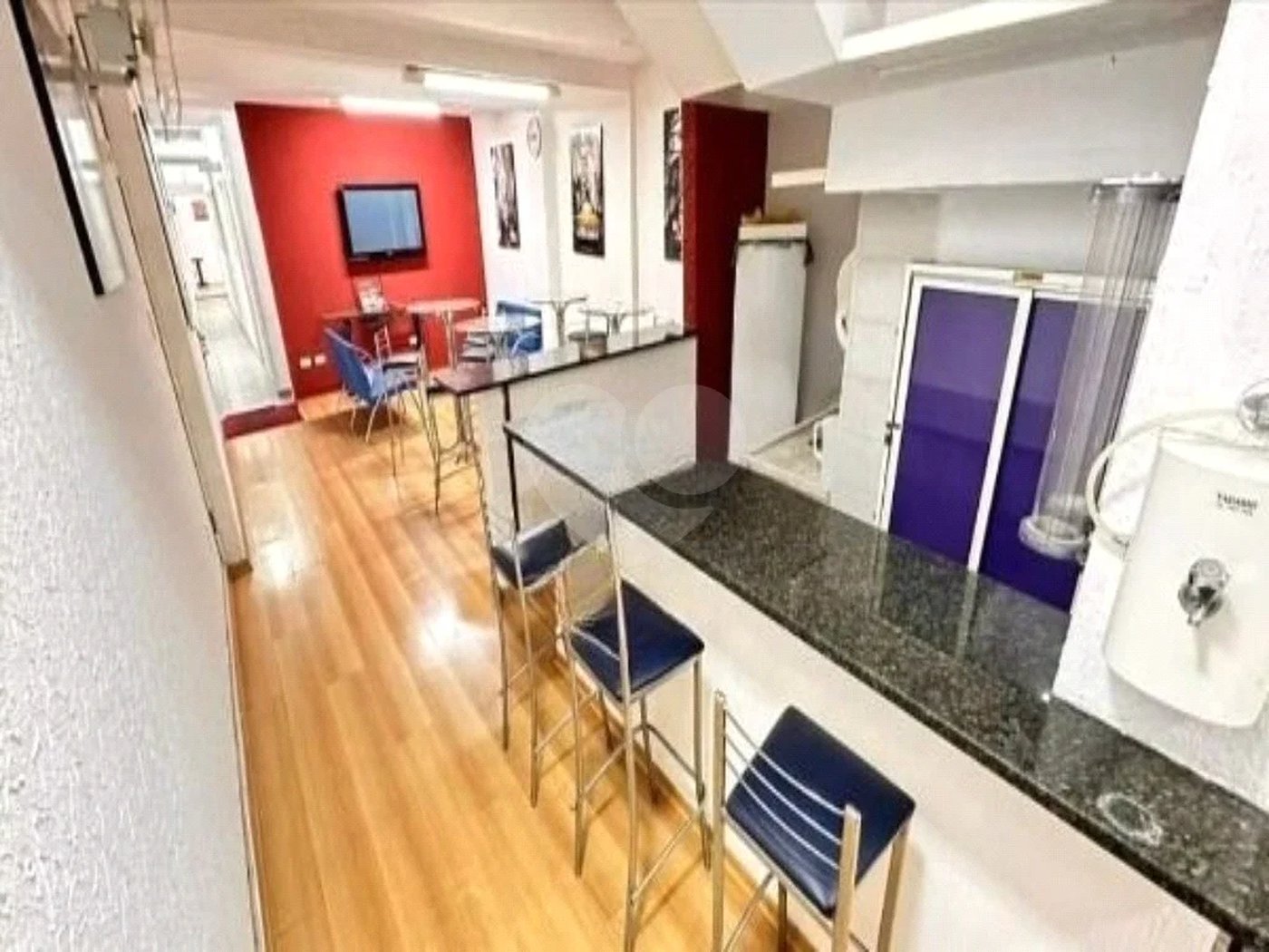 Prédio comercial com 322m², 8 salas, 3 banheiros, à venda no bairro Santo Antônio, São Caetano do Sul