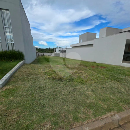 Terreno no Village Damha IV 288m²