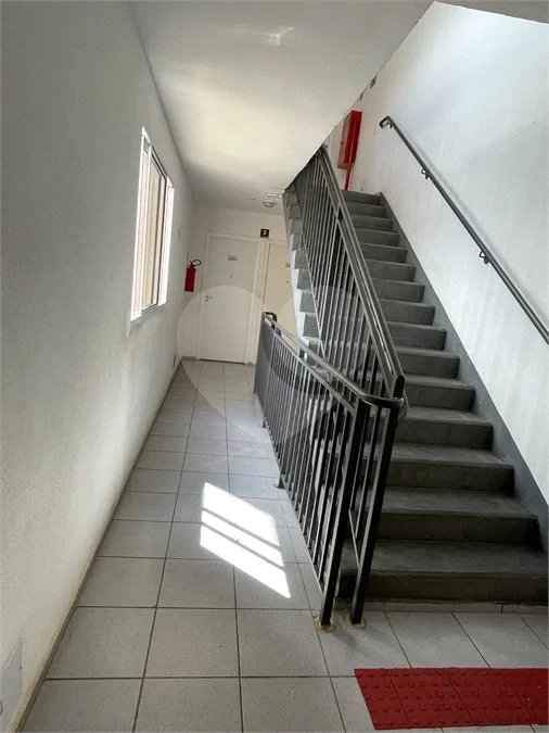 Apartamento a Venda com 2 Dormitórios Jaraguá / SP