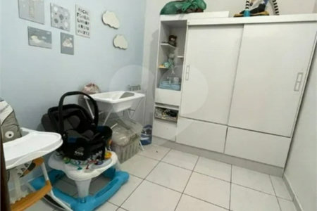 Apartamento térreo , com 72m² , 3 dormitórios , à venda no bairro do Cambucí.