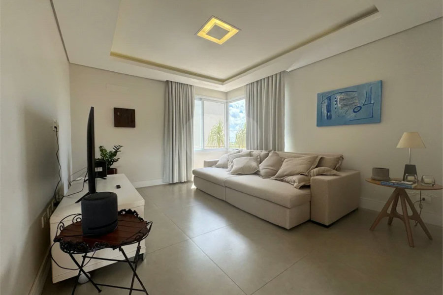 Casa de alto padrão à venda no Morada do Engenho em Piracicaba - SP.