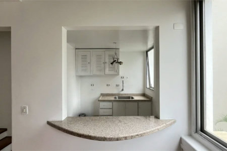 Charmoso Apartamento Duplex – 50m² | 1 Suíte | 1 Vaga