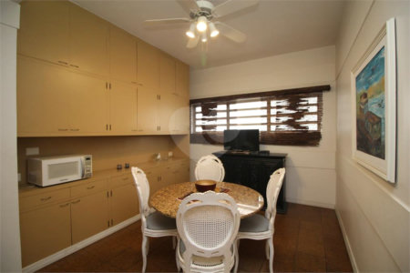 Casa à venda com 6 quartos, sendo 1 suíte, em Brooklin, São Paulo, SP