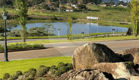 Terreno à venda no condomínio Serras Altas Golf Estate, Poços de Caldas - MG