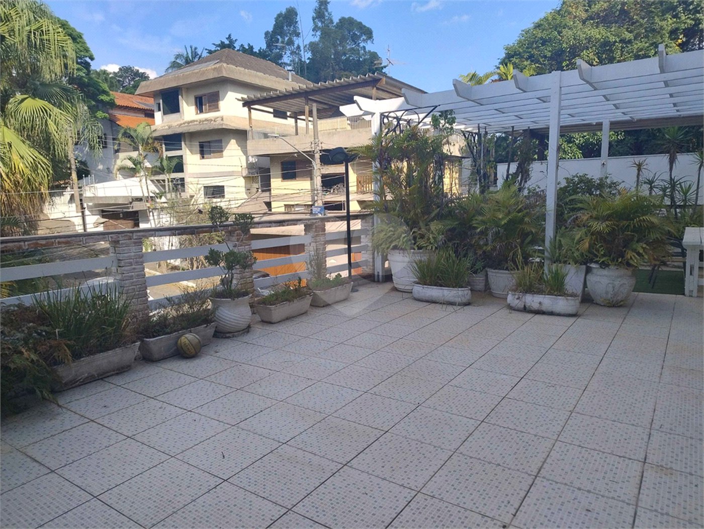 Sobrado à venda com 4 suítes em Chácara Flora, São Paulo, SP