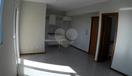 Apartamento à venda com 1 quarto em Jardim Lutfalla, São Carlos, SP