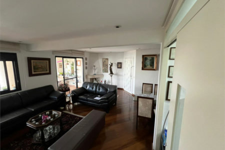 Apartamento à venda com 2 suítes em Campo Belo, São Paulo, SP