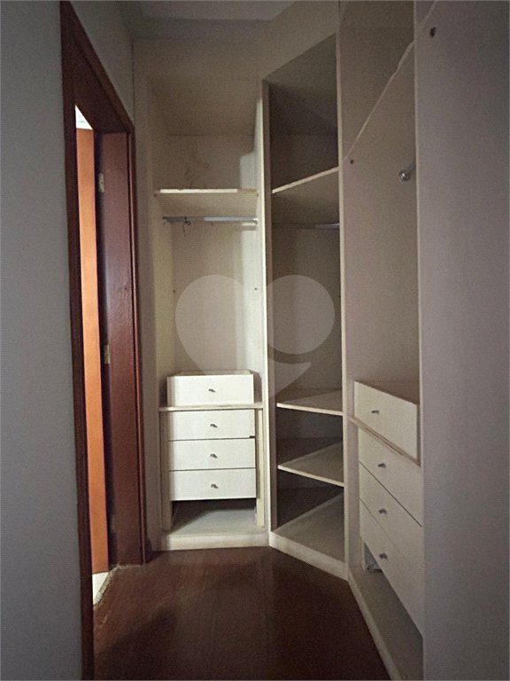 Apartamento 4 suítes Central Park Club