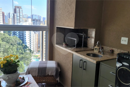 Apartamento à venda com 2 quartos, sendo 1 suíte, em Morumbi, São Paulo, SP