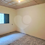 Casa ampla em bairro tranquilo – excelente oportunidade para morar ou investir!