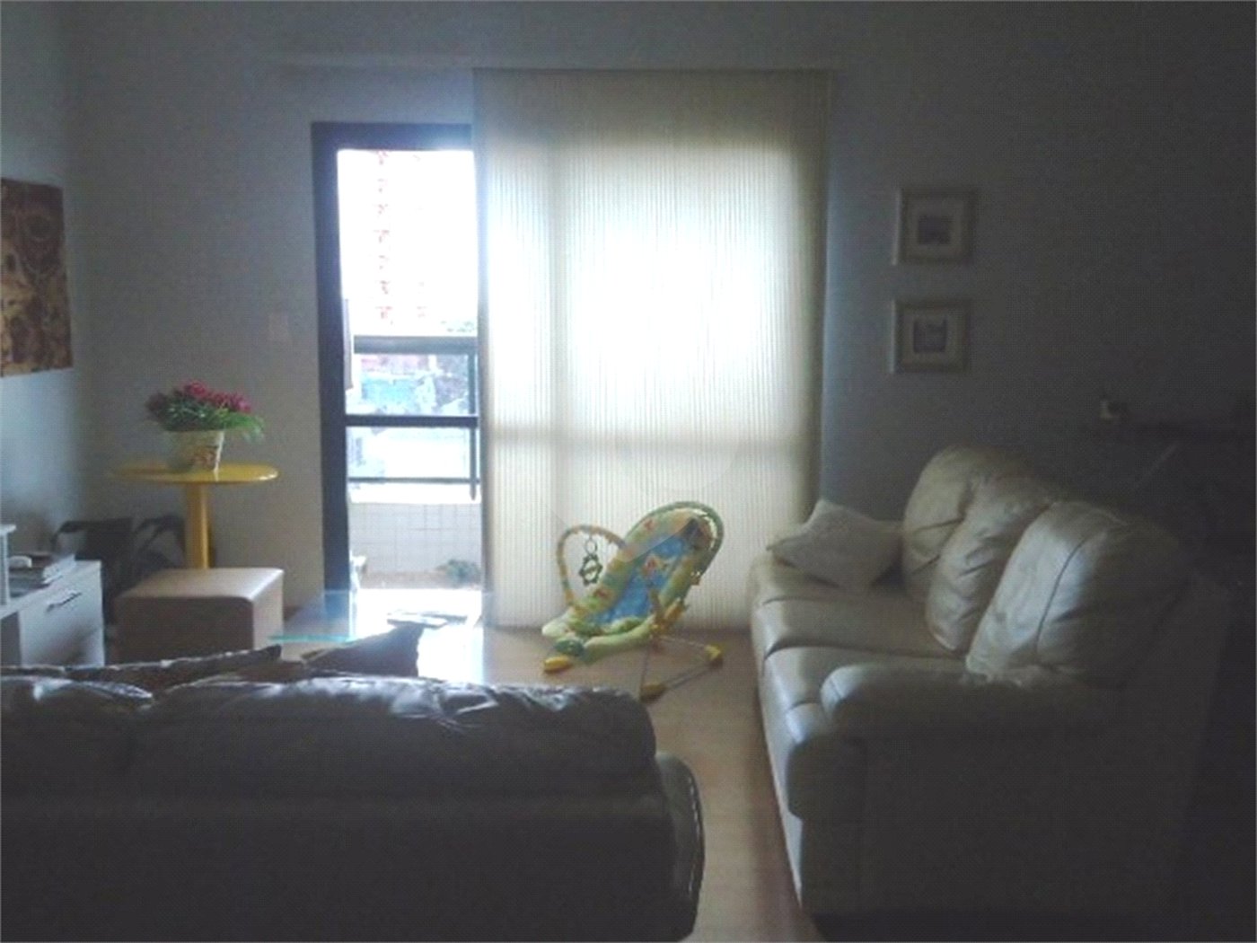 Apartamento com 130m² enfrente ao São Carlos Clube