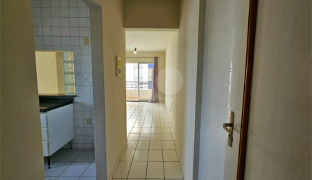 Apartamento à venda com 3 quartos, sendo 1 suíte, no Centro, São Carlos, SP